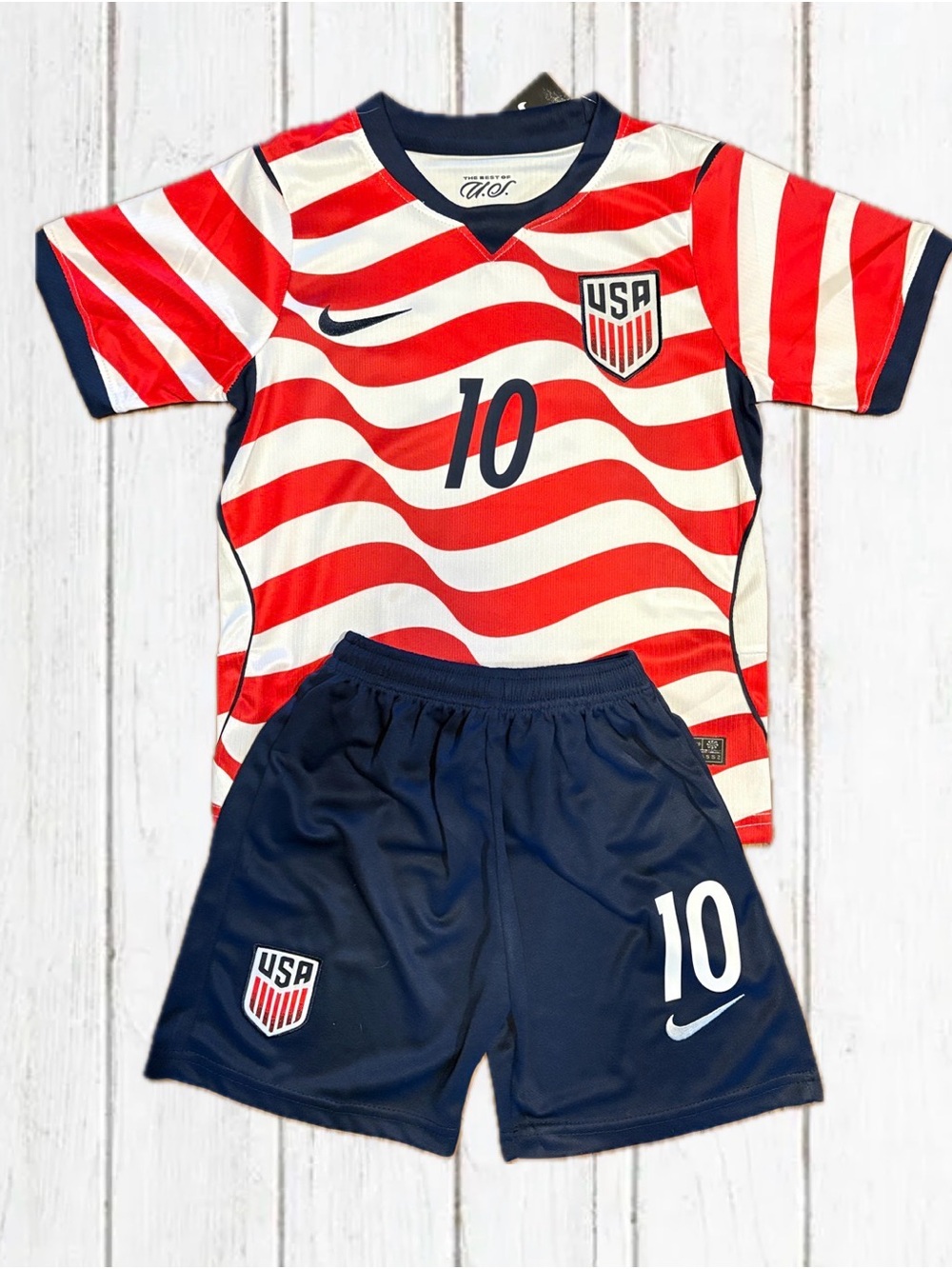 NIKE Youth Christian Pulisic Soccer Jersey Set  NWT 22 24 26 28